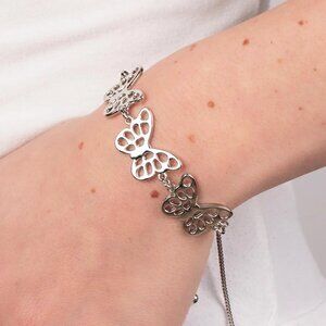 Paparazzi Jewelry Accessories - Put a WING on It - Silver Bracelet - Vintage
